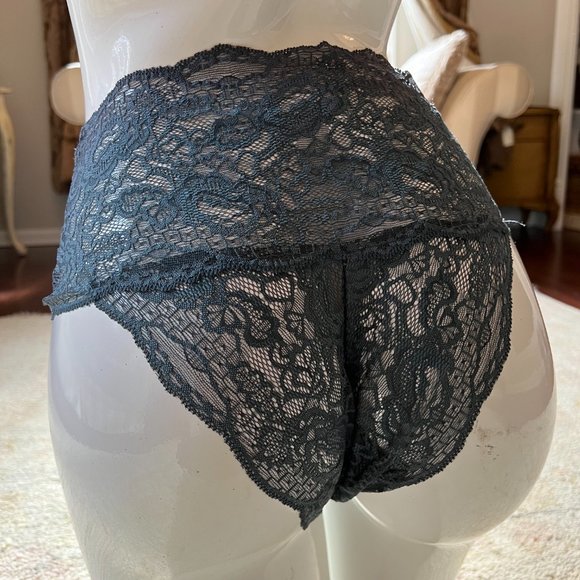 ‼️Sale ‼️ Sexy High-Waisted Gray All Lace Panties - Picture 3 of 7